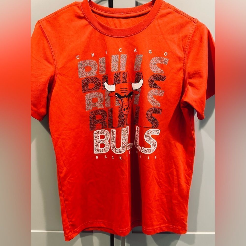 Chicago Bulls. nba. Size large / kids. Basketball